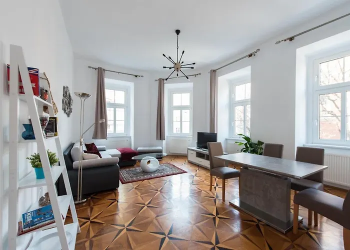 Belvedere Central Apartment
